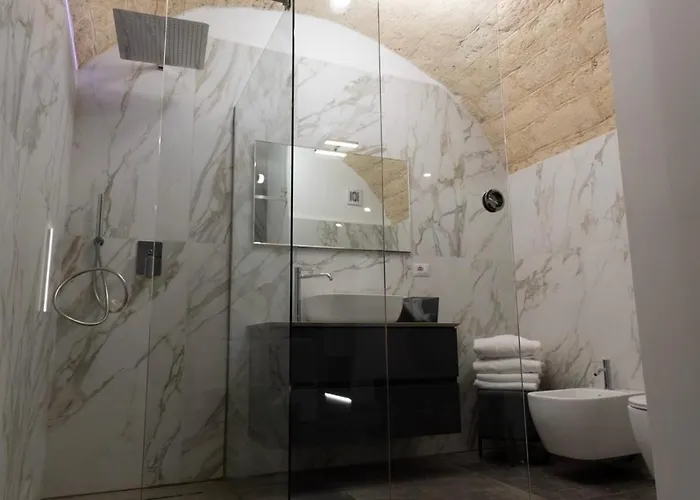 The Saint Penzion Bari